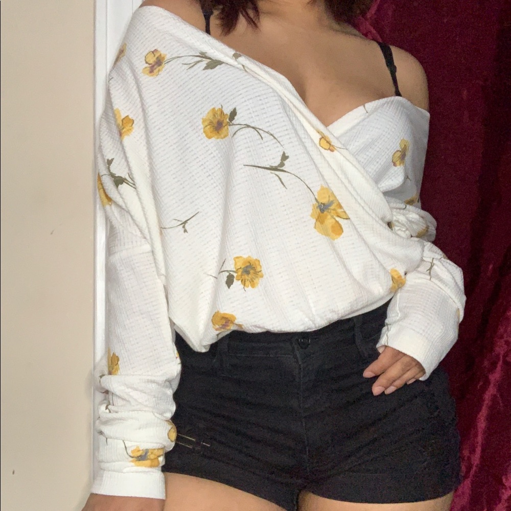 Long sleeve low v top